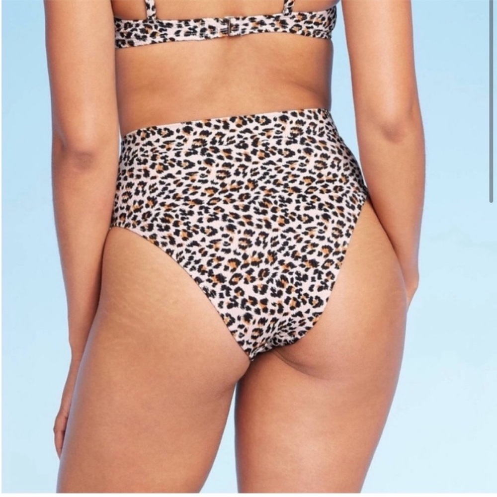 MLeopard Print Bikini Set - Picture 2 of 8
